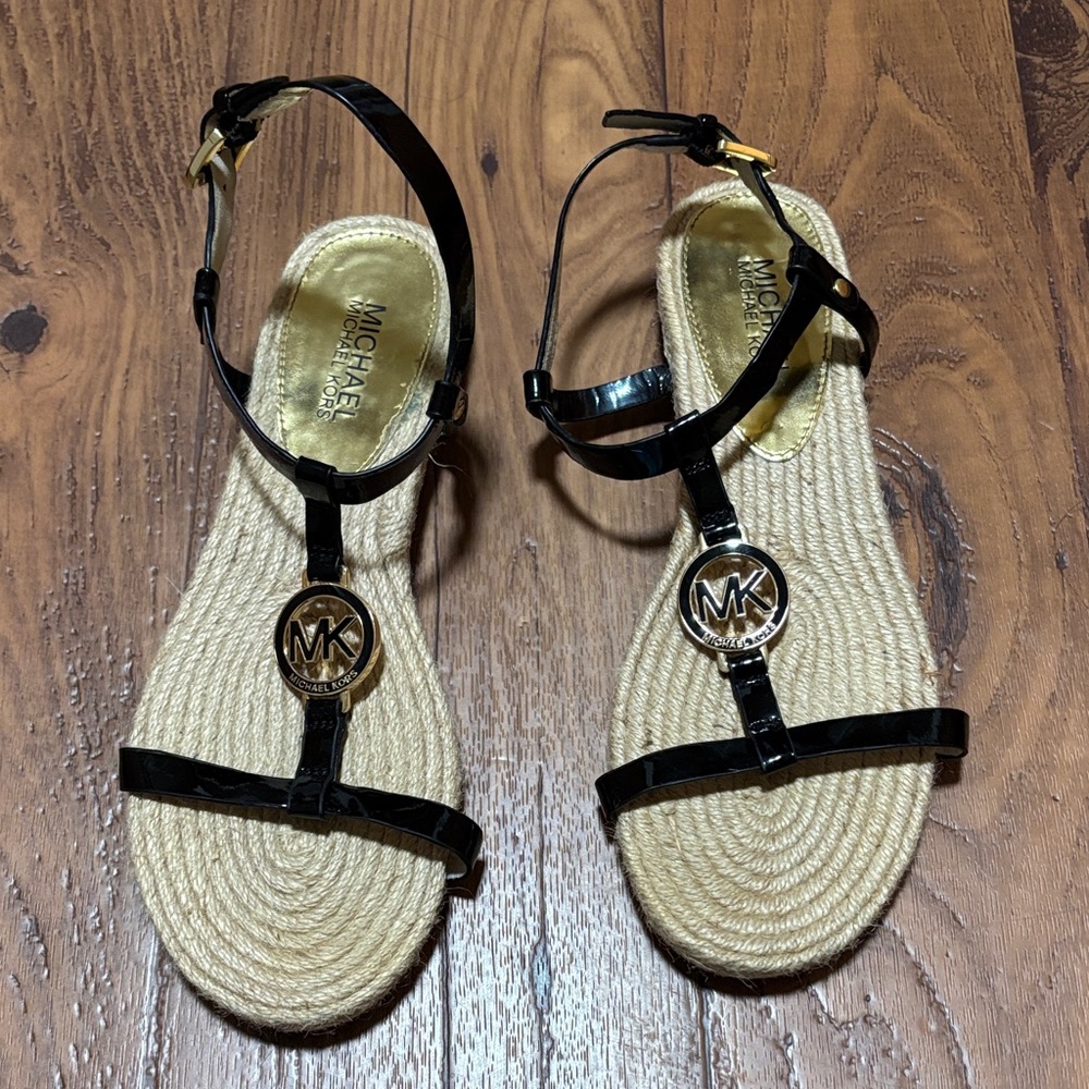 Michael Kors Black and Cream Sandals